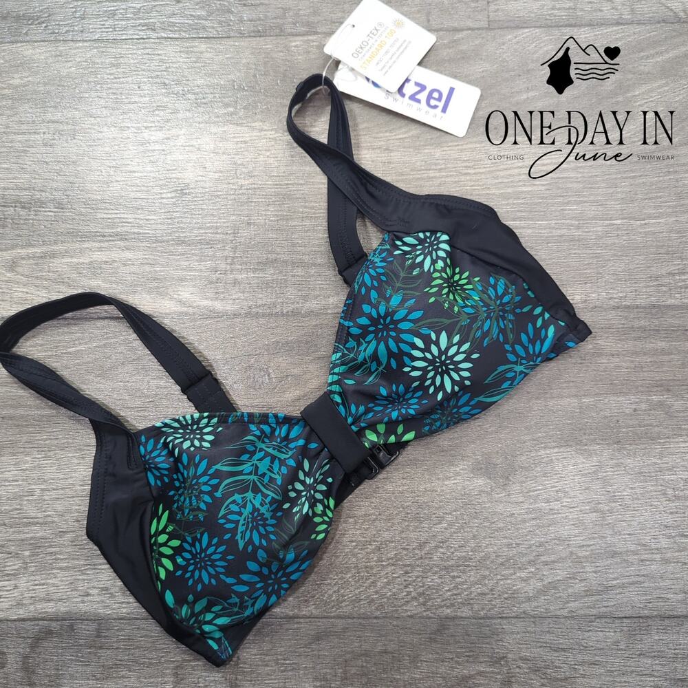 Itzel Tropical Bikini Top Size 8B